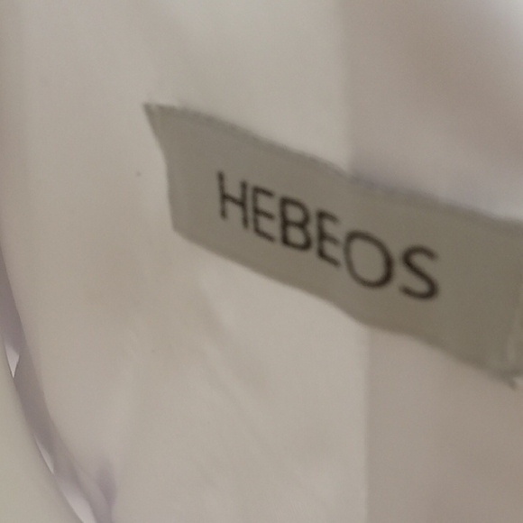 Elegant White Lace Wedding Dress - Picture 7 of 7